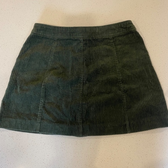 Zara skirt (never worn!) - Picture 2 of 3